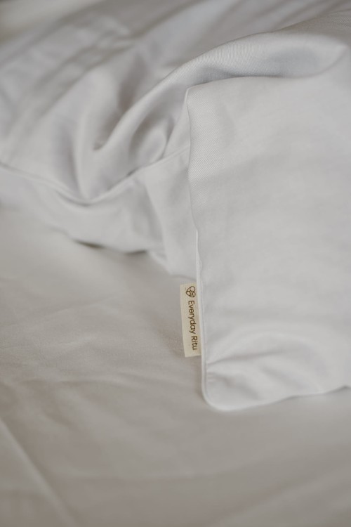 Poduszka do spania (łuska orkiszu) - biała - Everyday Ritu