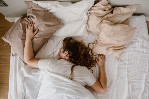 Poduszka do spania (łuska prosa) - biała - Everyday Ritu