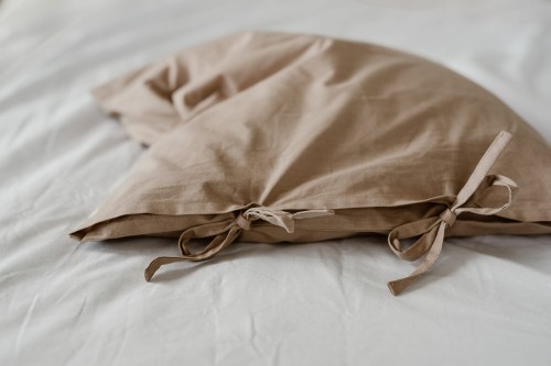 Poszewka bawełniana (Jasiek) - brązowa - Everyday Ritu